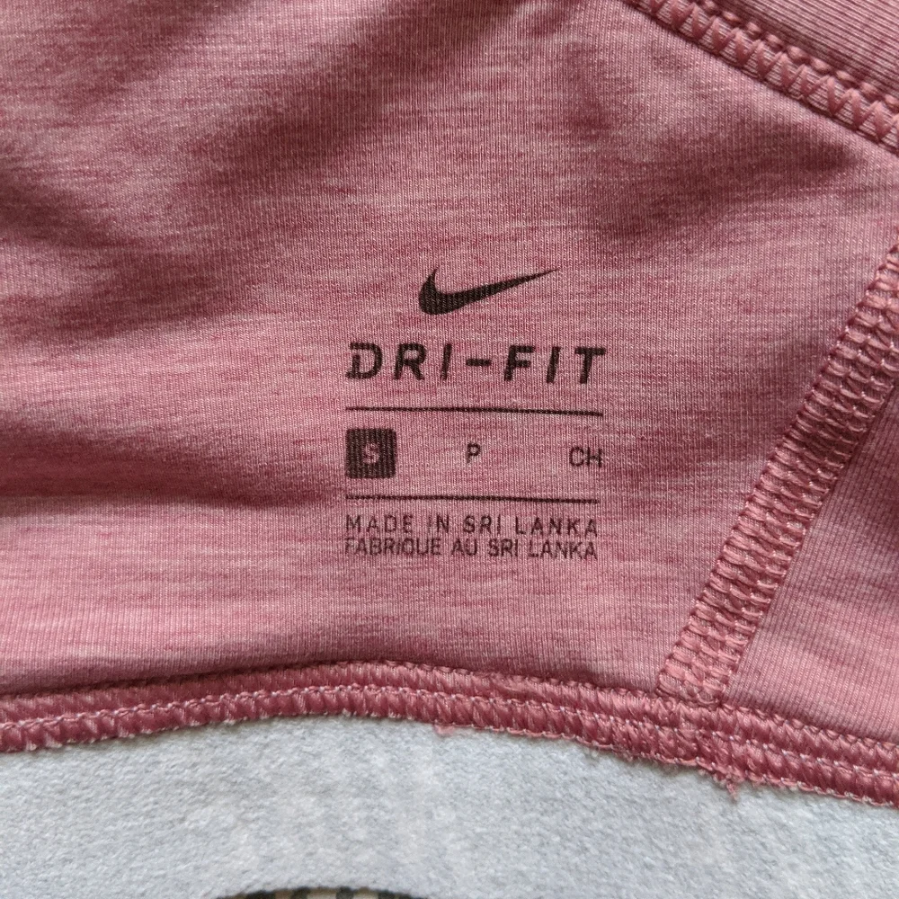 NWOT Nike / Dri-Fit / Sports Bra / Pink / Halter Top / Size: S - Picture 3 of 3